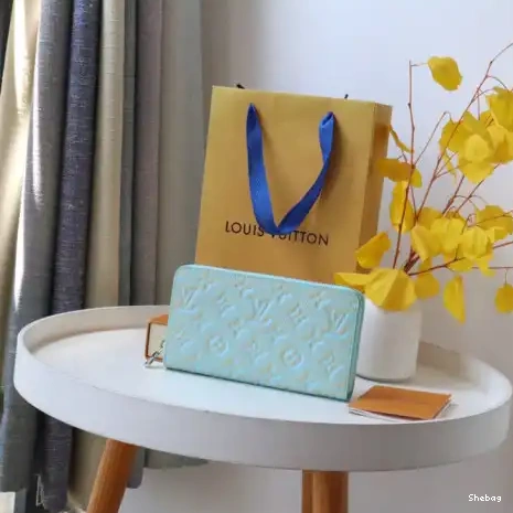 LV Bag 2209DJ0069 0801